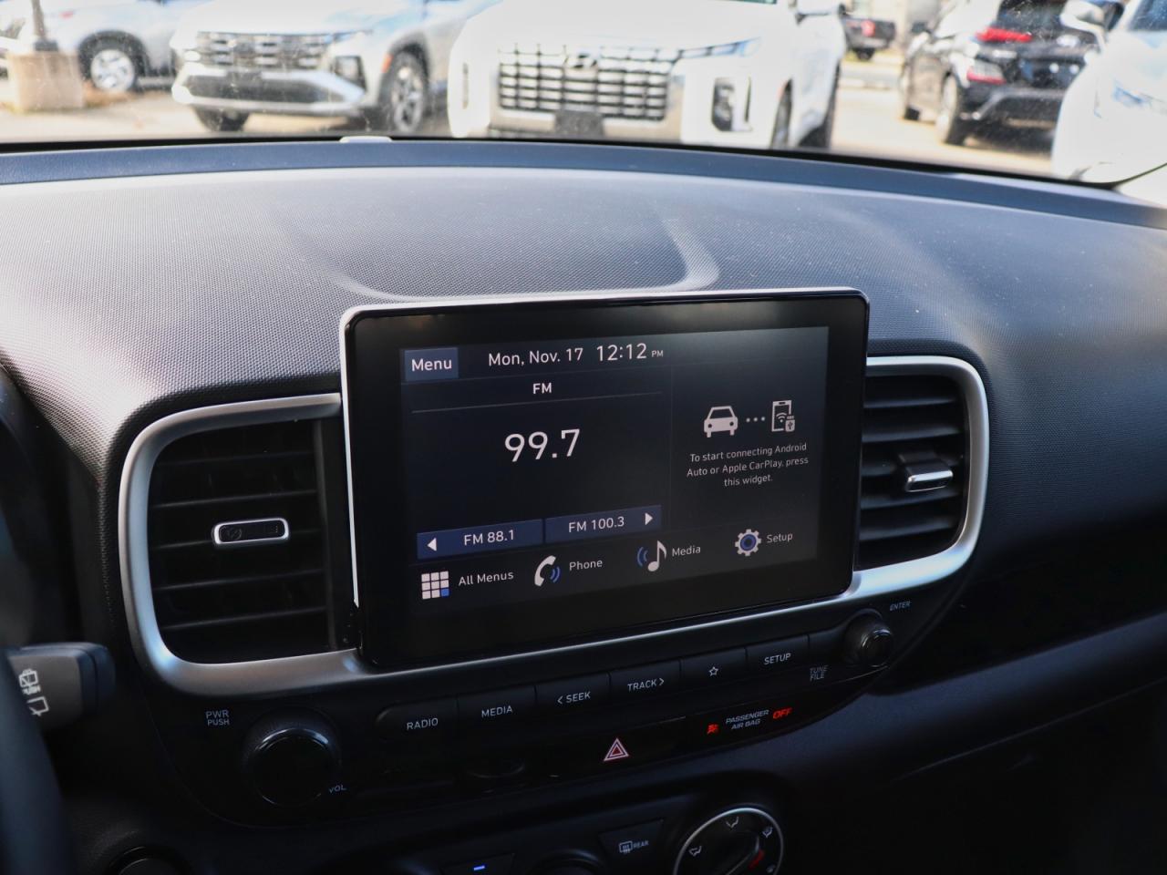 2025 Hyundai Venue Preferred - | Carplay | Remote Start | 3.99% Finance Available Photo