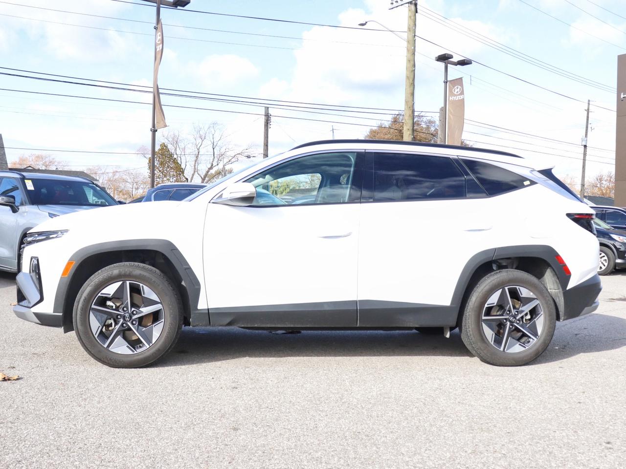2025 Hyundai Tucson TREND - LEATHER | SUNROOF | 3.99% FINANCE AVAILABLE Photo4