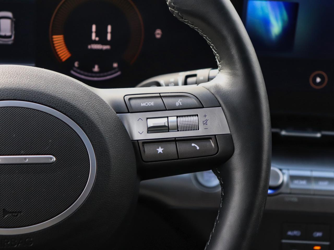 2025 Hyundai KONA TREND - LEATHER | SUNROOF | 3.99% FINANCE AVAILABLE Photo