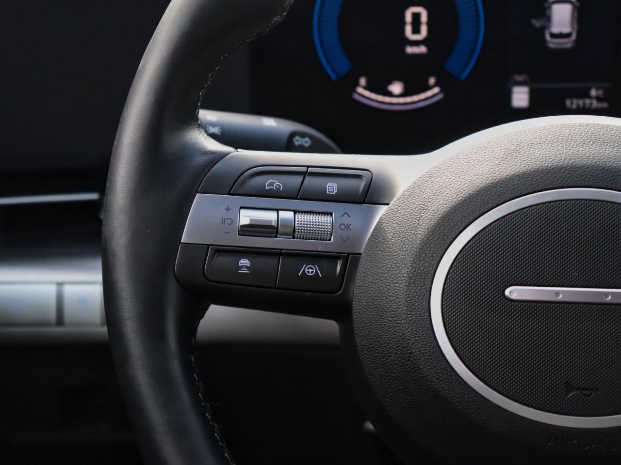 2025 Hyundai KONA TREND - LEATHER | SUNROOF | 3.99% FINANCE AVAILABLE Photo