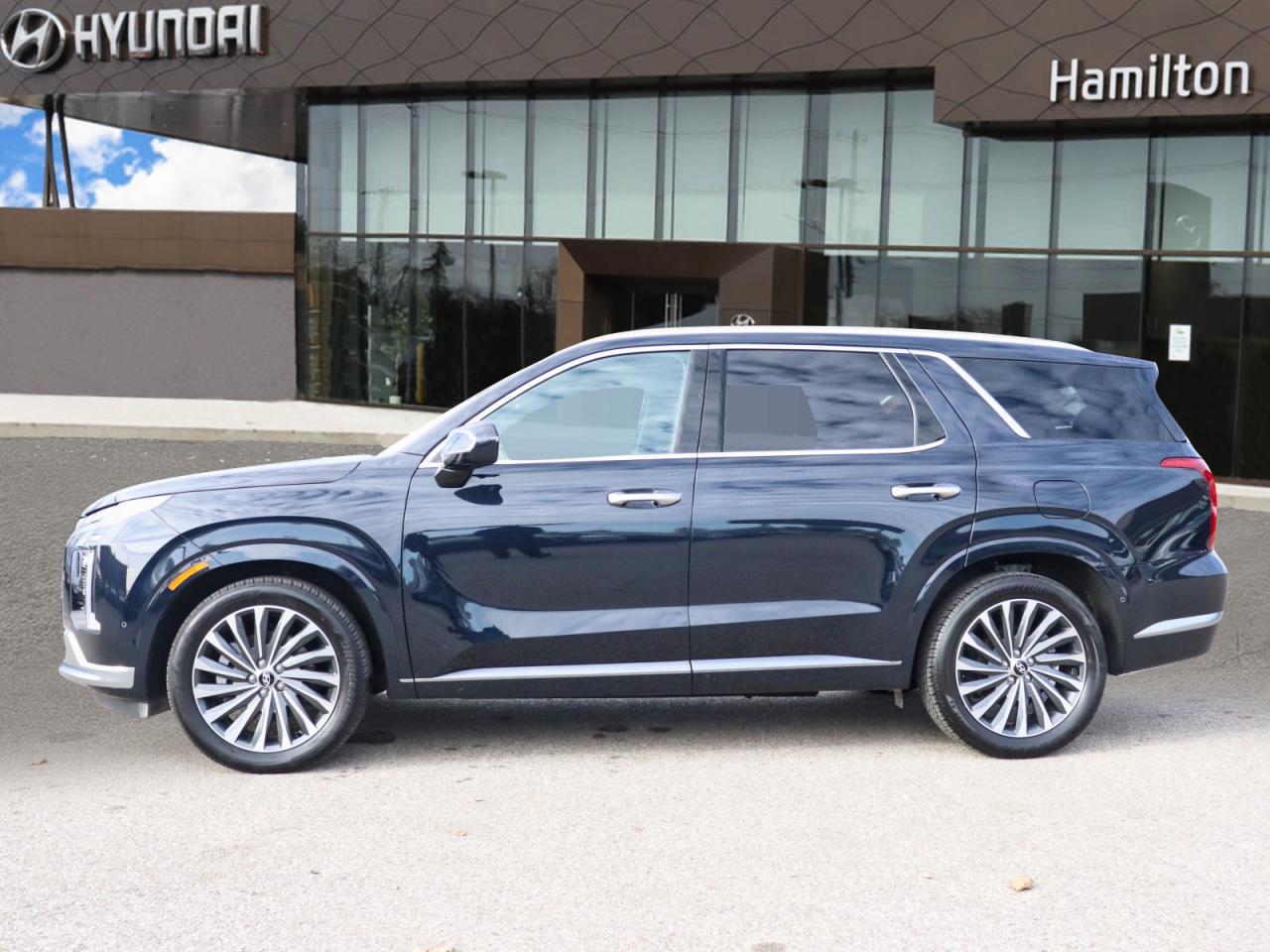 2025 Hyundai PALISADE Ultimate Calligraphy - Demo Unit | 4.99% Finance Available Photo