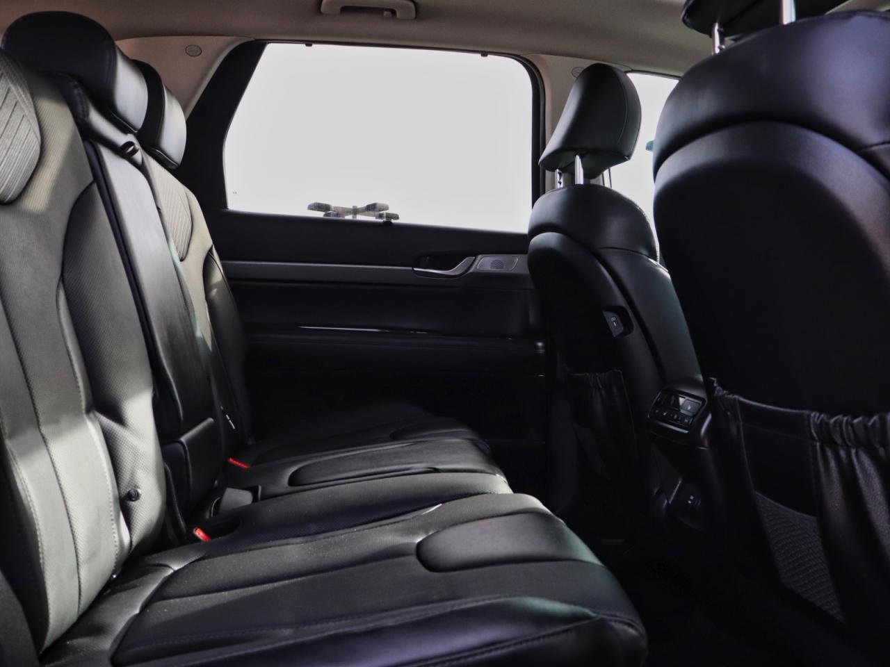 2025 Hyundai PALISADE Urban - Demo Unit | 4.99% Finance Available Photo