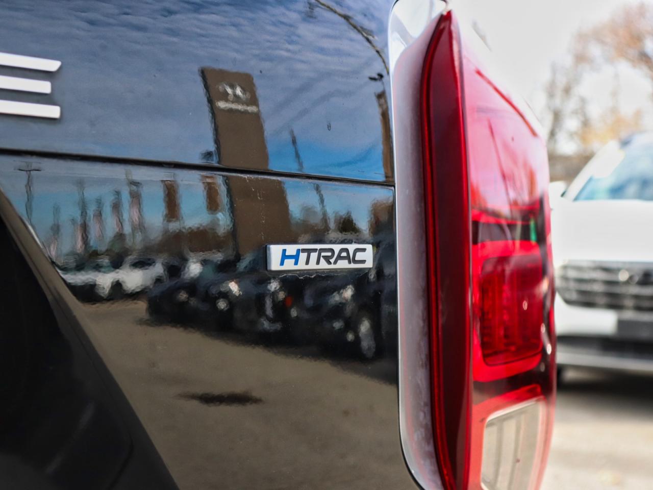 2025 Hyundai PALISADE Urban - Demo Unit | 4.99% Finance Available Photo