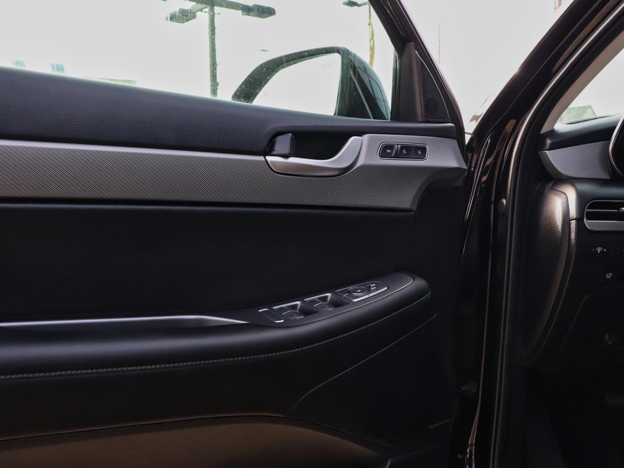 2025 Hyundai PALISADE Urban - Demo Unit | 4.99% Finance Available Photo