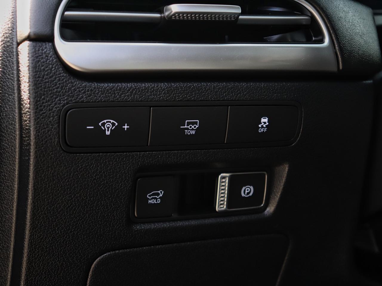 2025 Hyundai PALISADE Urban - Demo Unit | 4.99% Finance Available Photo
