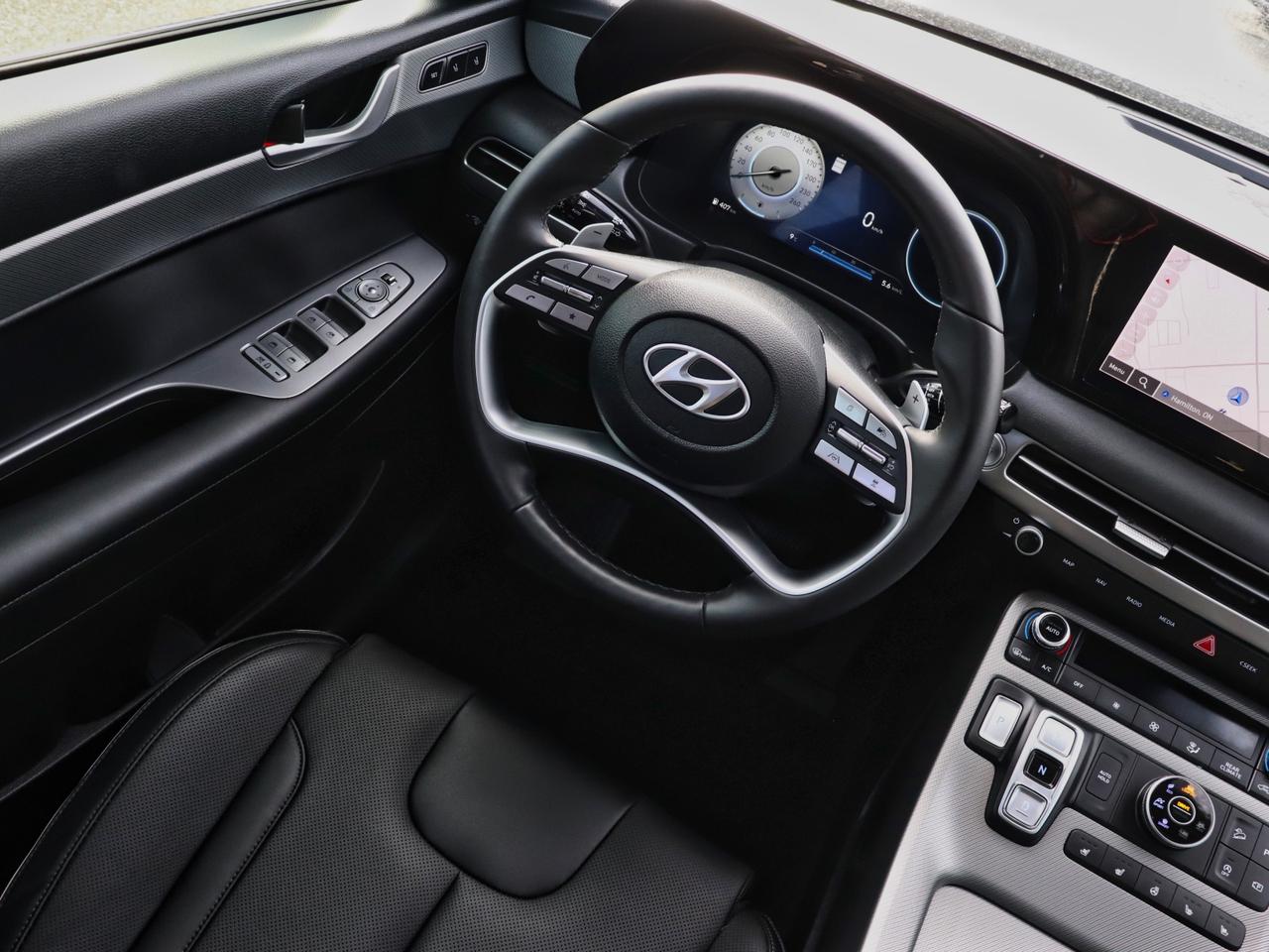 2025 Hyundai PALISADE Urban - Demo Unit | 4.99% Finance Available Photo