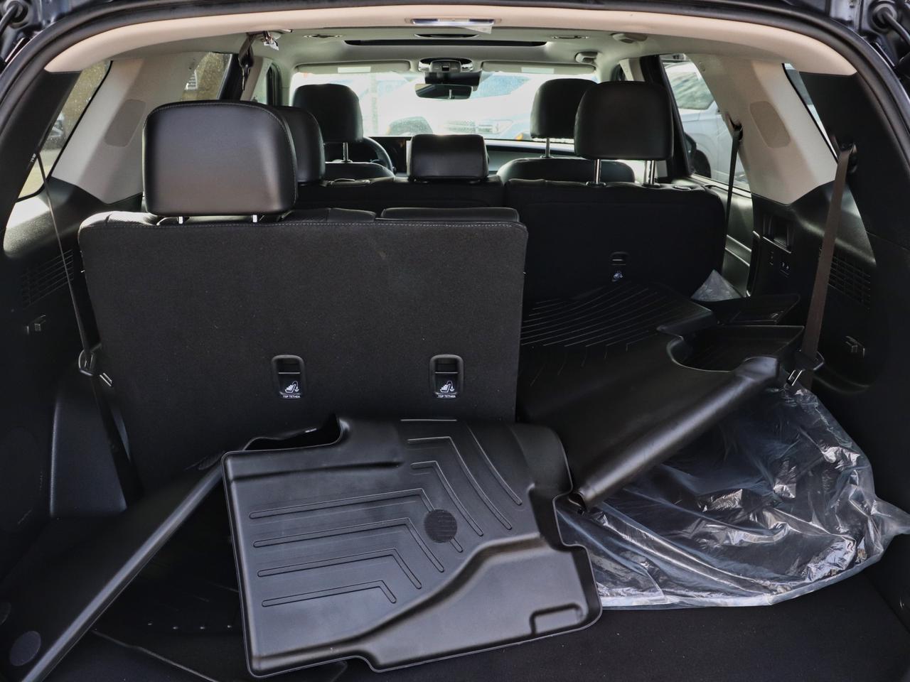 2025 Hyundai PALISADE Urban - Demo Unit | 4.99% Finance Available Photo