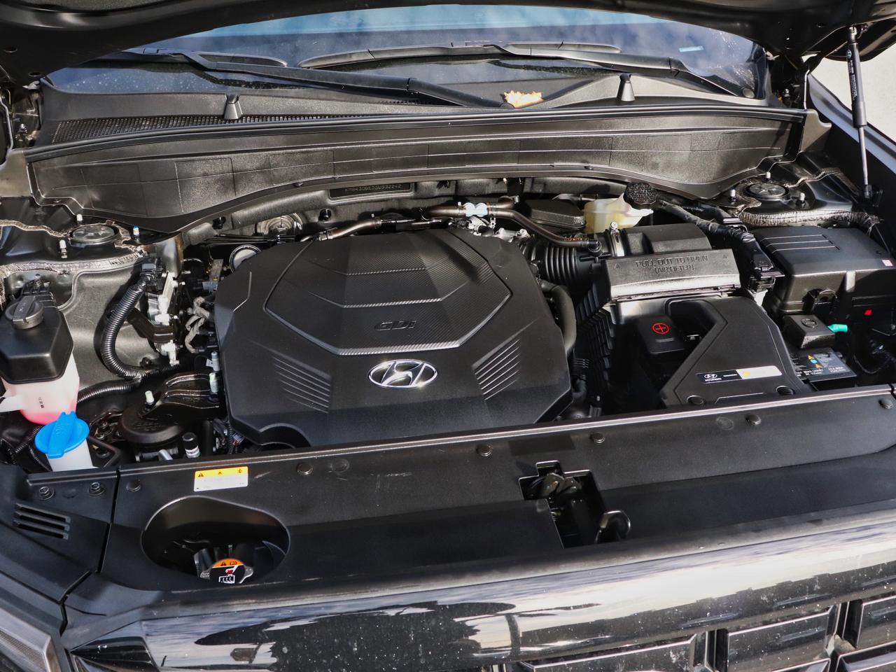 2025 Hyundai PALISADE Urban - Demo Unit | 4.99% Finance Available Photo