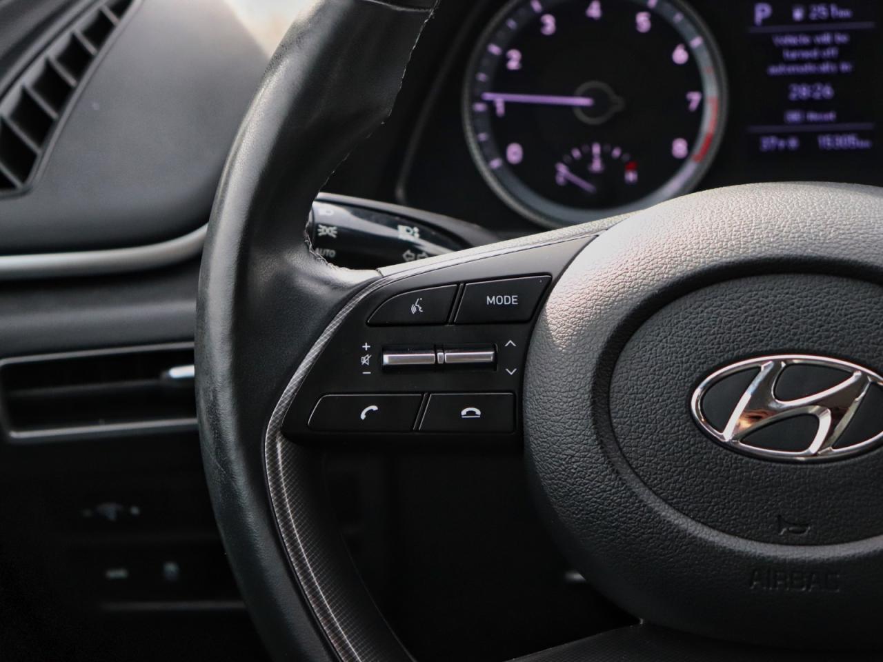 2022 Hyundai Sonata PREFERRED Photo