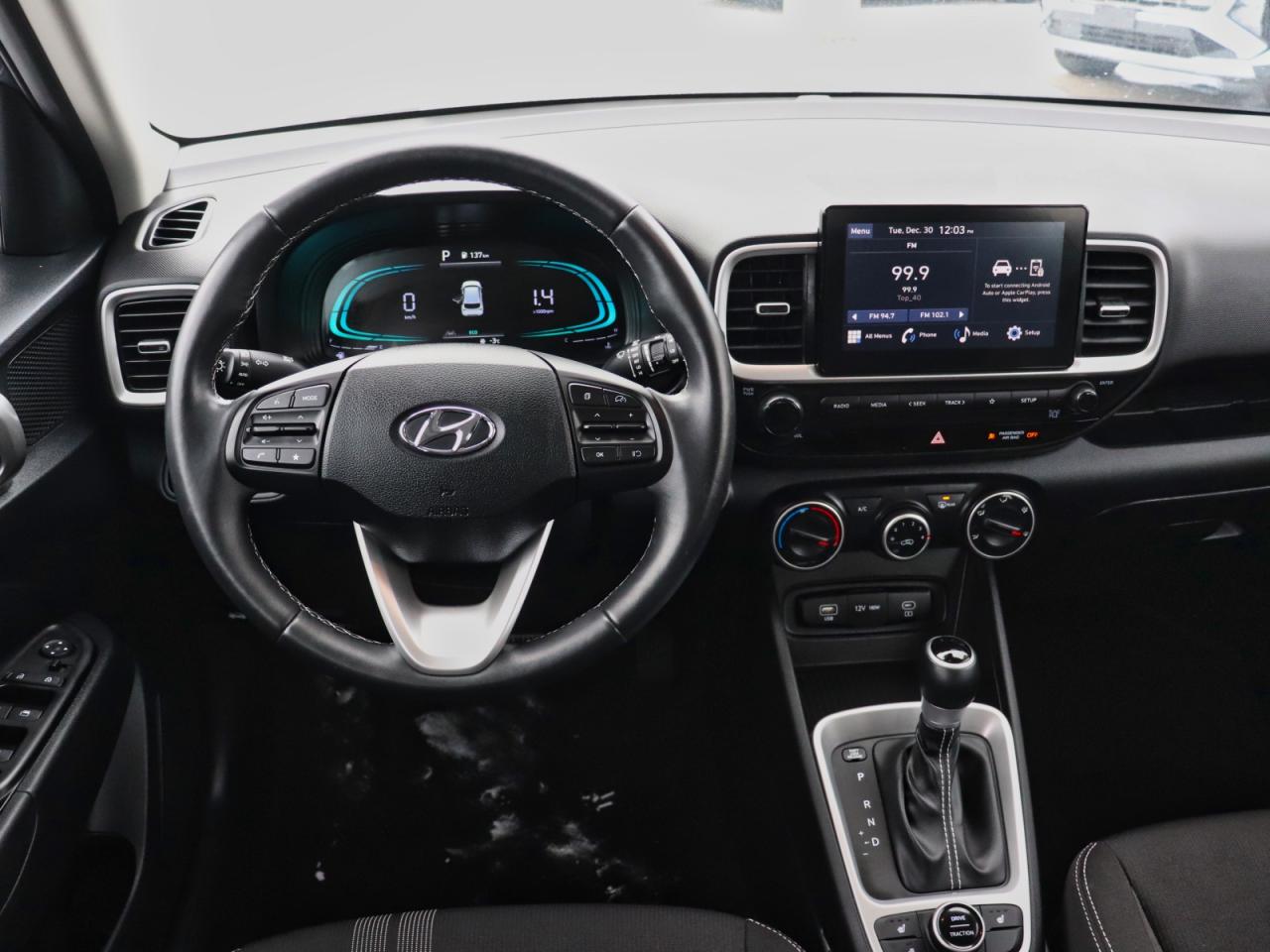 2025 Hyundai Venue Preferred - Heated Seats | Carplay | Remote Start Photo