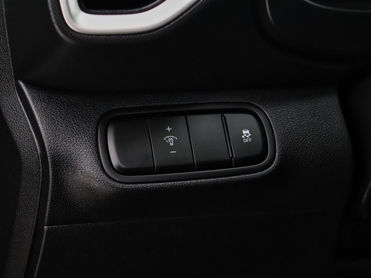 2025 Hyundai Venue Preferred - Heated Seats | Carplay | Remote Start Photo