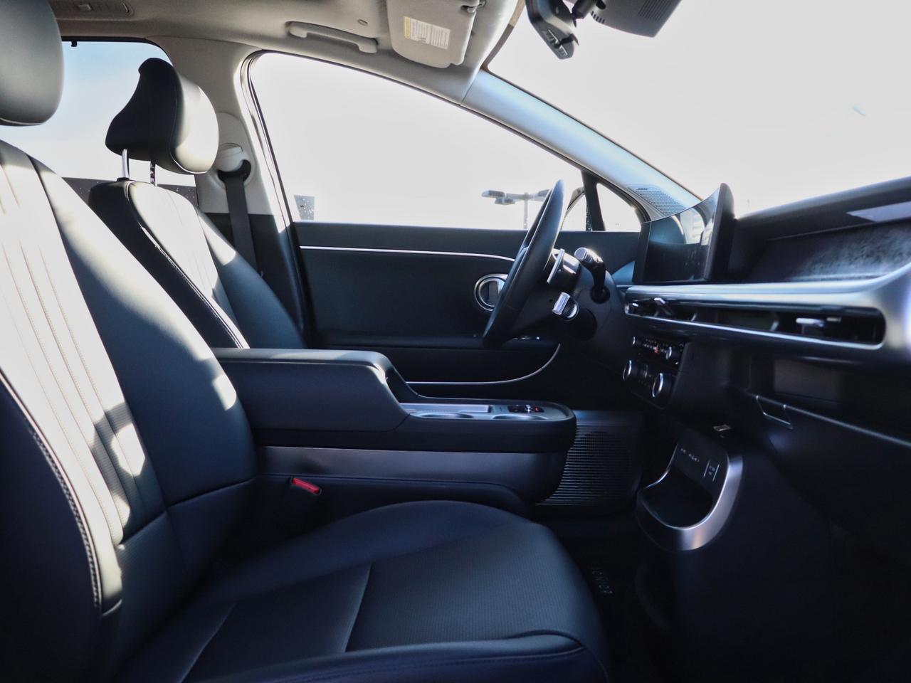 2026 Hyundai Ioniq Electric CALLIGRAPHY Photo