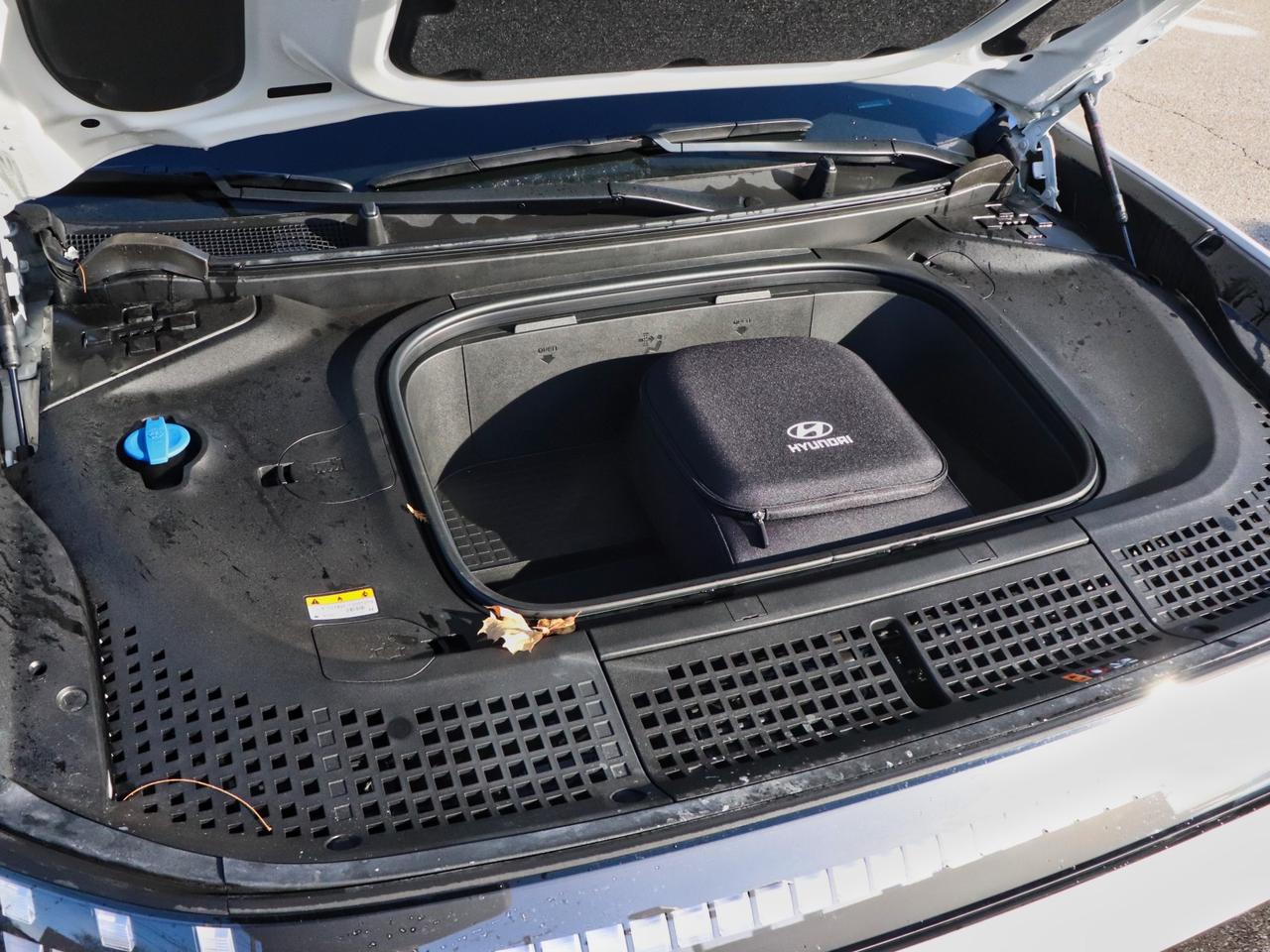 2026 Hyundai Ioniq Electric CALLIGRAPHY Photo