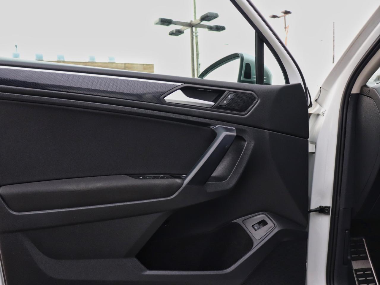 2021 Volkswagen Tiguan Comfortline - Heated Seats | Sunroof | Navigation Photo