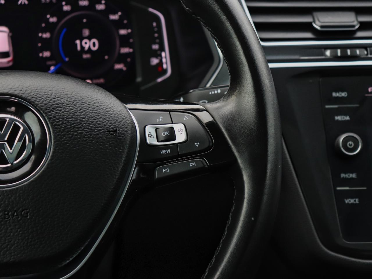 2021 Volkswagen Tiguan Comfortline - Heated Seats | Sunroof | Navigation Photo