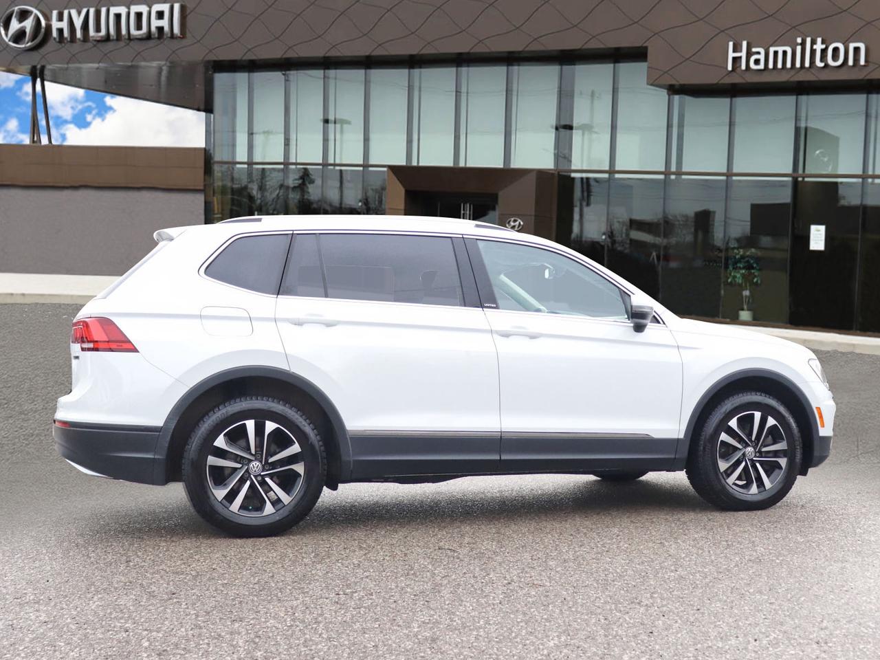 2021 Volkswagen Tiguan Comfortline - Heated Seats | Sunroof | Navigation Photo2