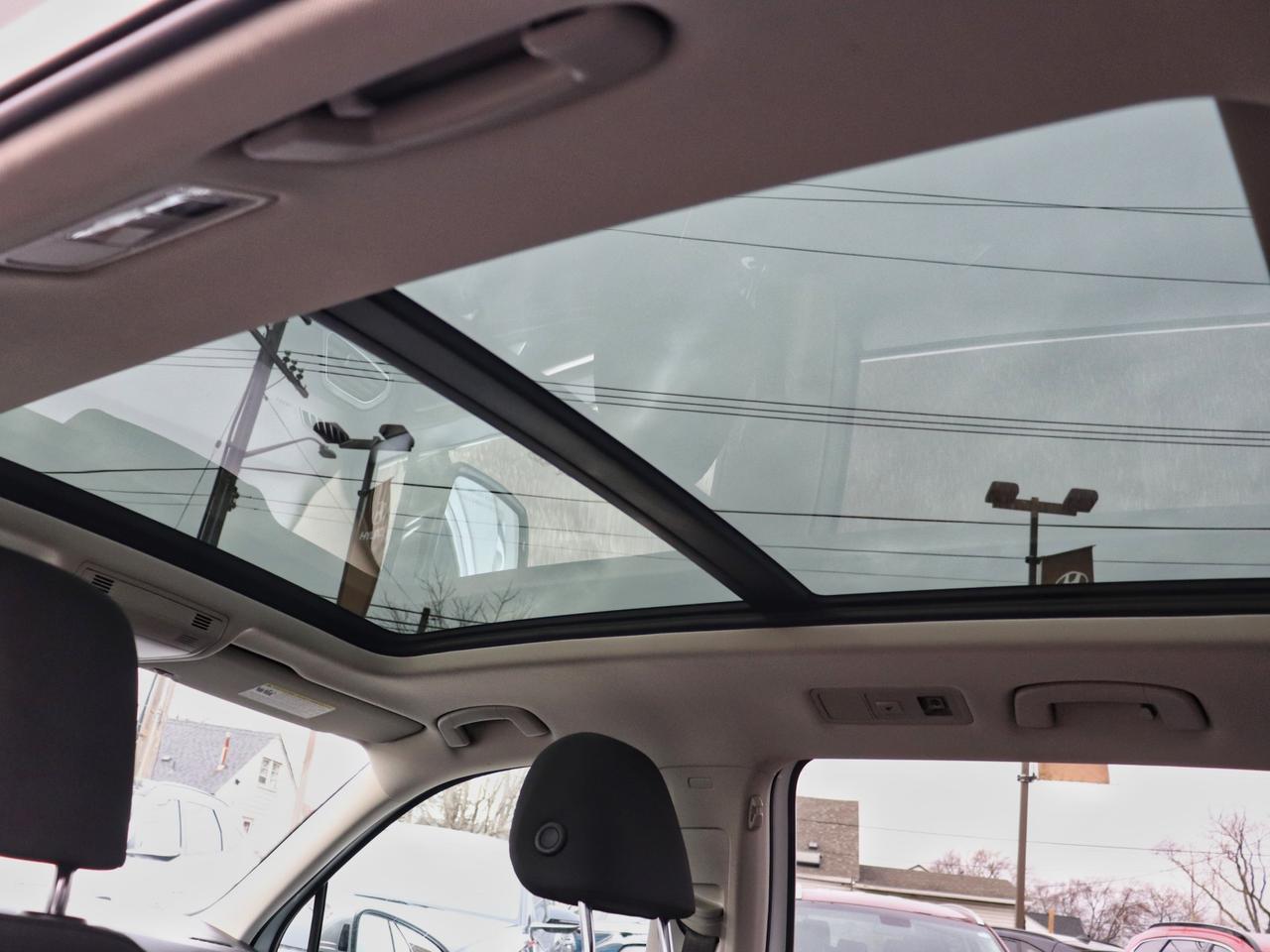 2021 Volkswagen Tiguan Comfortline - Heated Seats | Sunroof | Navigation Photo