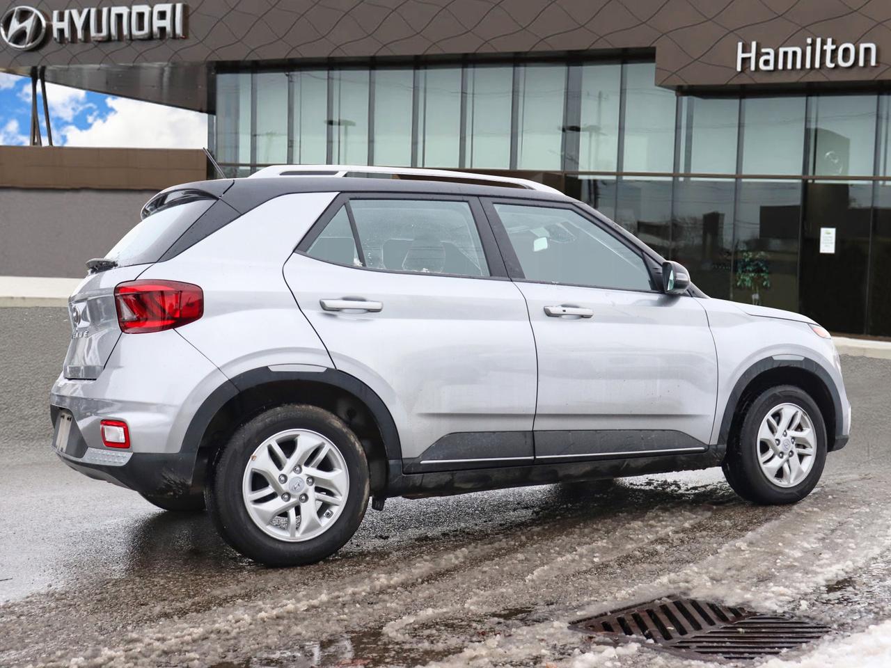 2025 Hyundai Venue Preferred - Heated Seats | Carplay | Remote Start Photo2