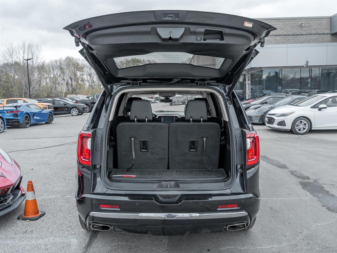 2022 GMC Acadia Denali Black Edition AWD- Photo