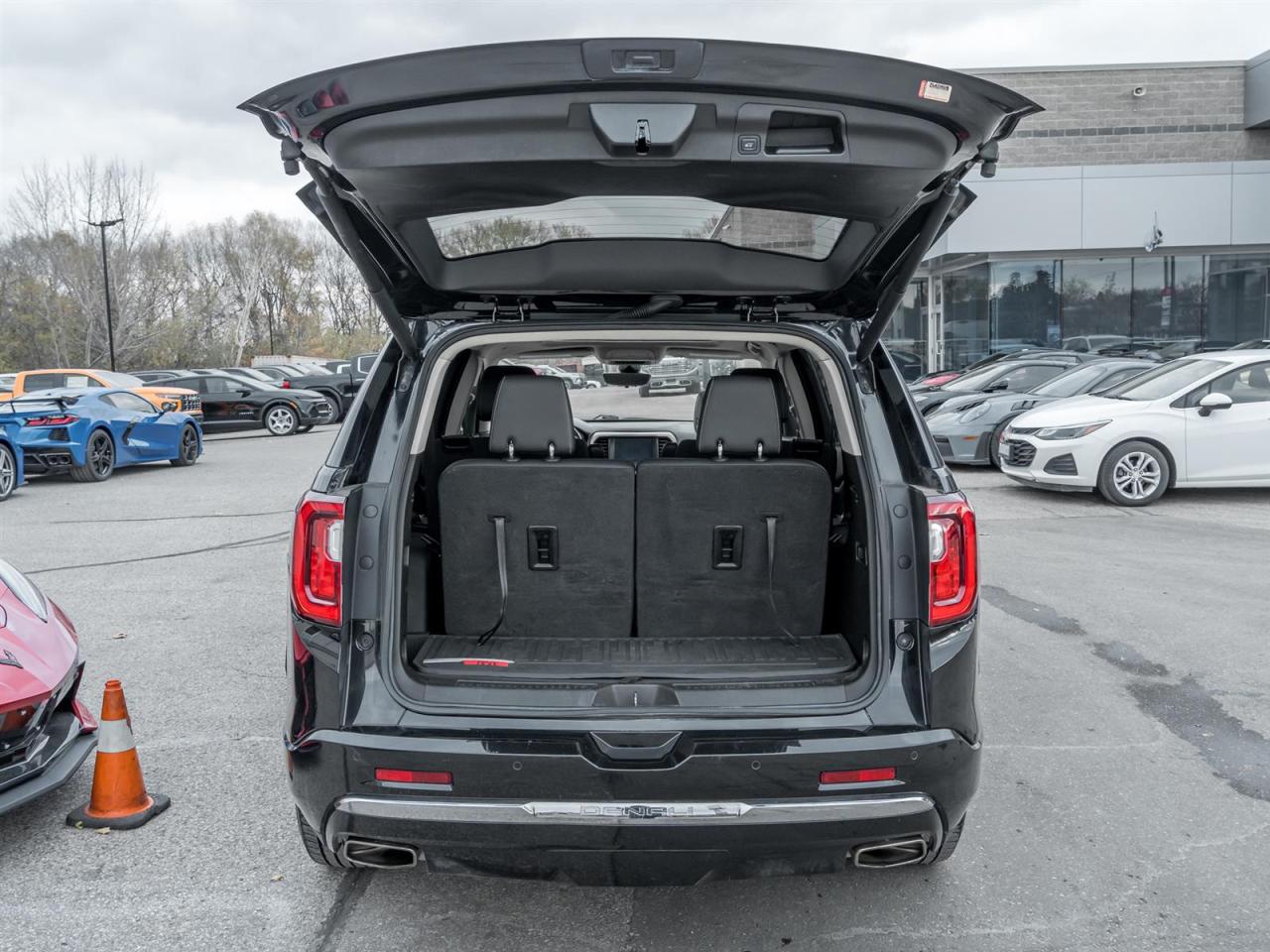 2022 GMC Acadia Denali Black Edition AWD- Photo