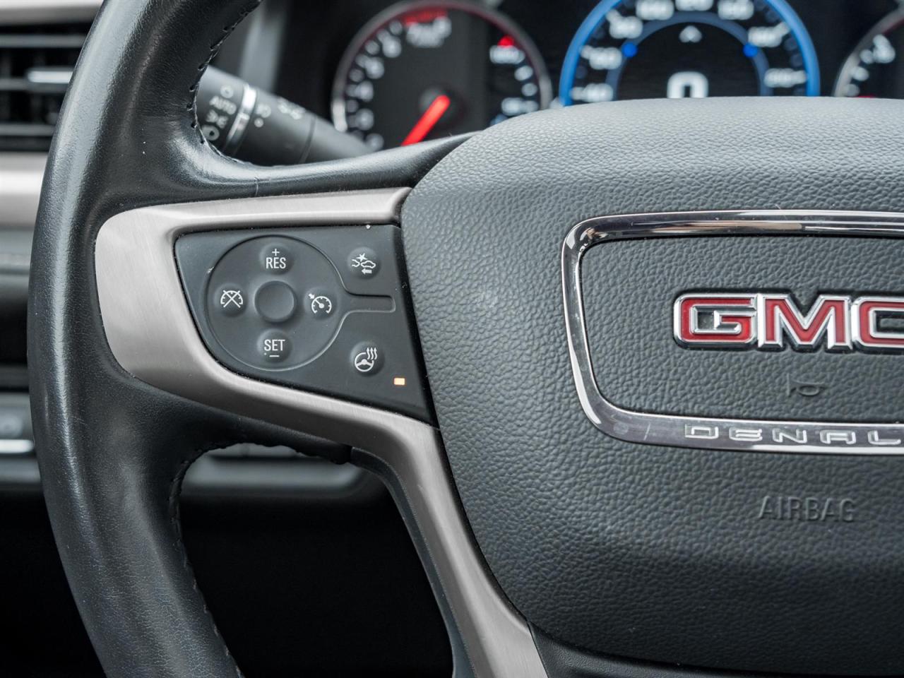 2022 GMC Acadia Denali Black Edition AWD- Photo