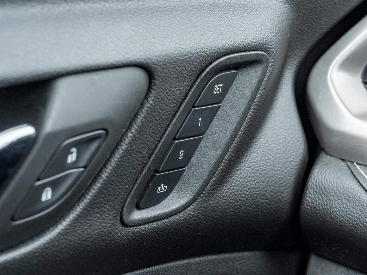 2022 GMC Acadia Denali Black Edition AWD- Photo