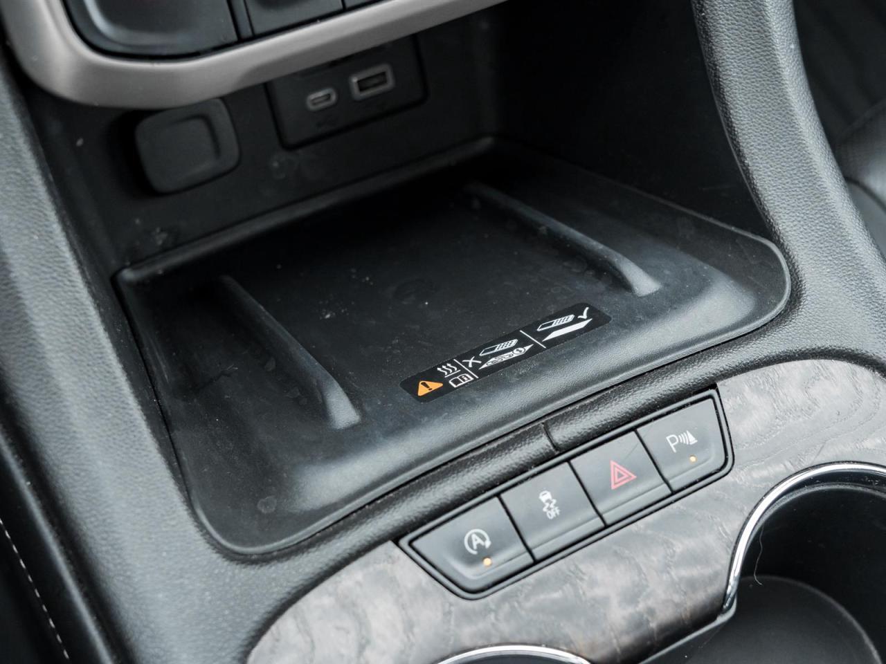 2022 GMC Acadia Denali Black Edition AWD- Photo