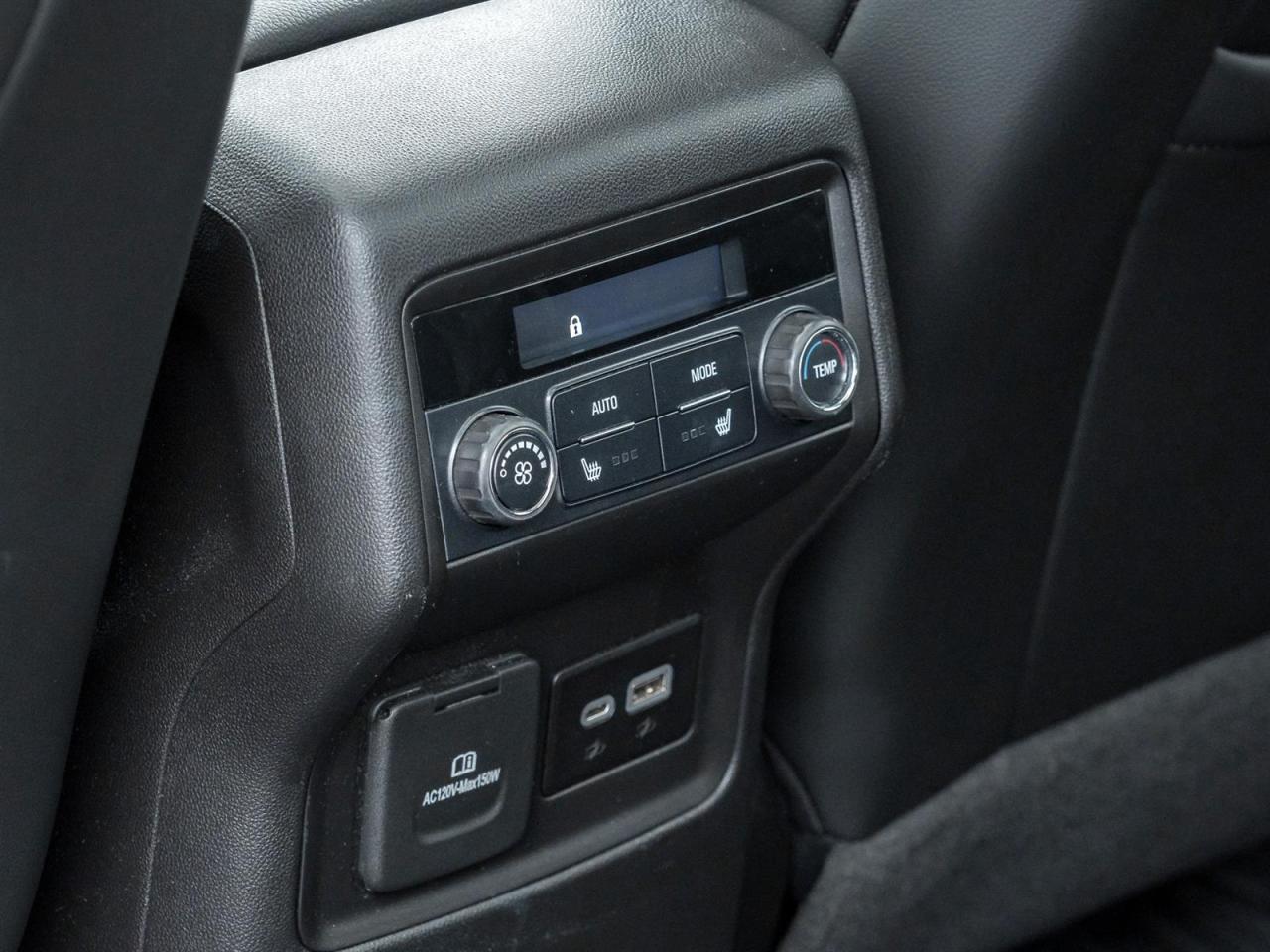 2022 GMC Acadia Denali Black Edition AWD- Photo