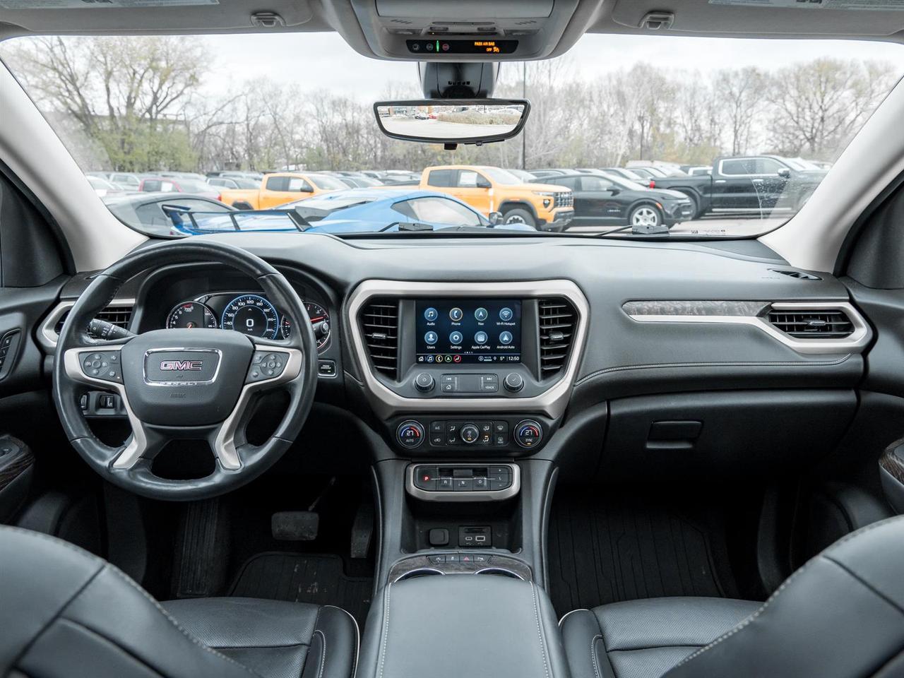 2022 GMC Acadia Denali Black Edition AWD- Photo