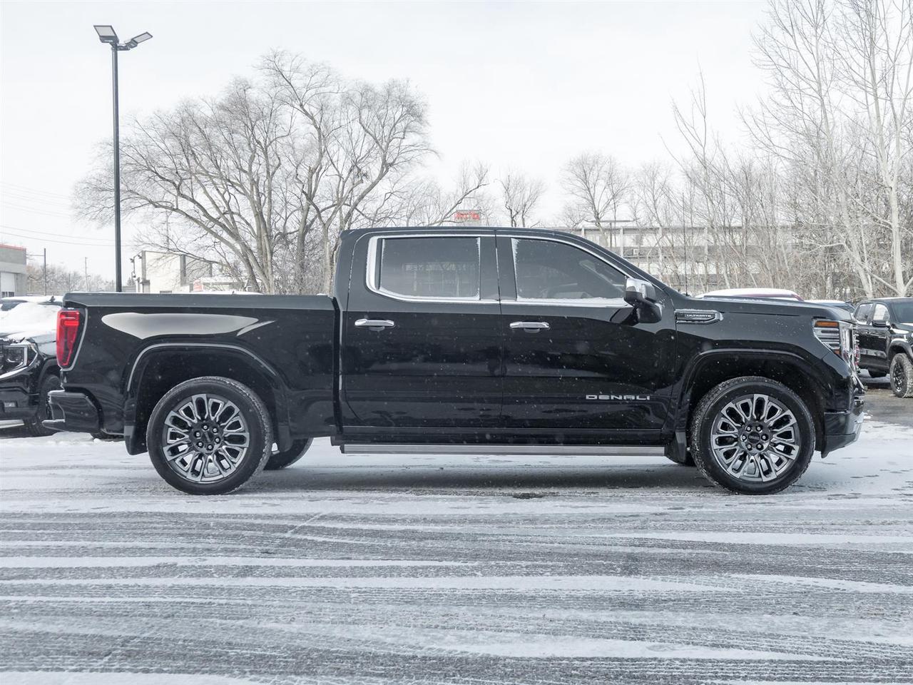 2023 GMC Sierra 1500 Denali Ultimate- 22 Inch Wheels | Surround Vision Photo2