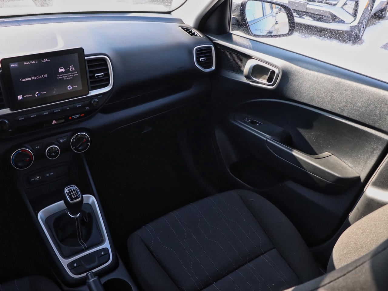 2022 Hyundai Venue Essential - 6sp Manual | Cloth | Heated Seats Photo