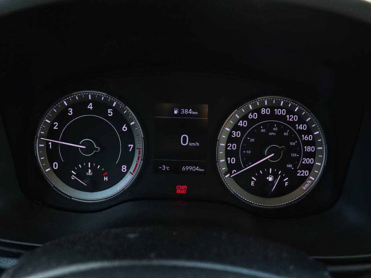 2022 Hyundai Venue Essential - 6sp Manual | Cloth | Heated Seats Photo