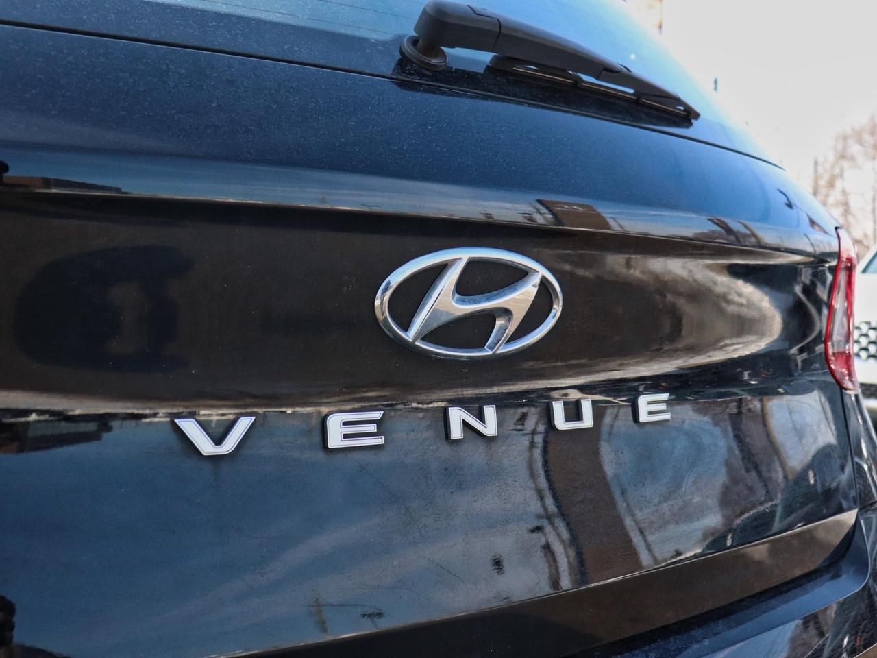 2022 Hyundai Venue Essential - 6sp Manual | Cloth | Heated Seats Photo