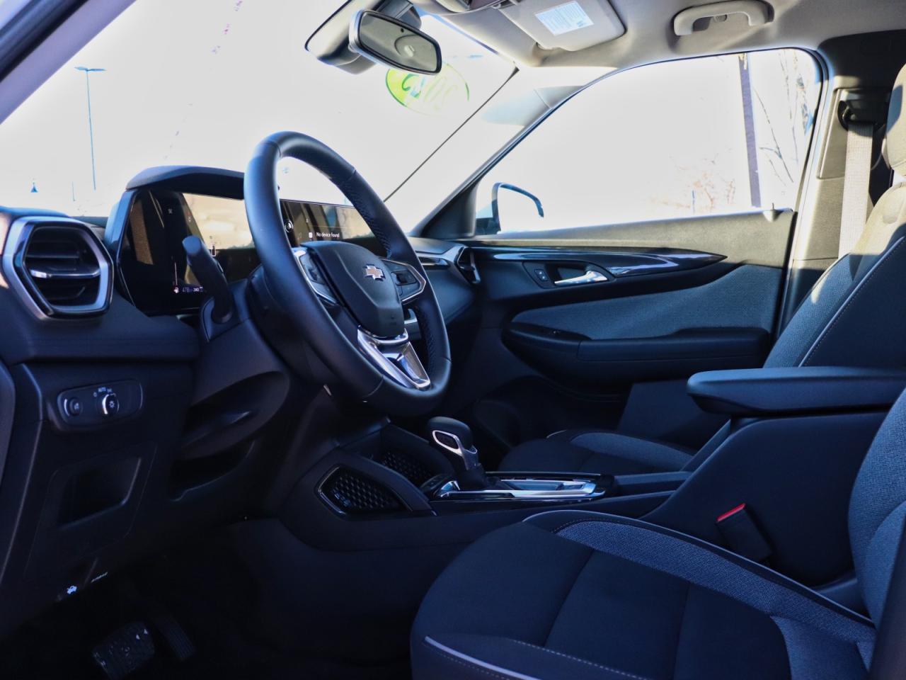 2025 Chevrolet TrailBlazer LT AWD Photo