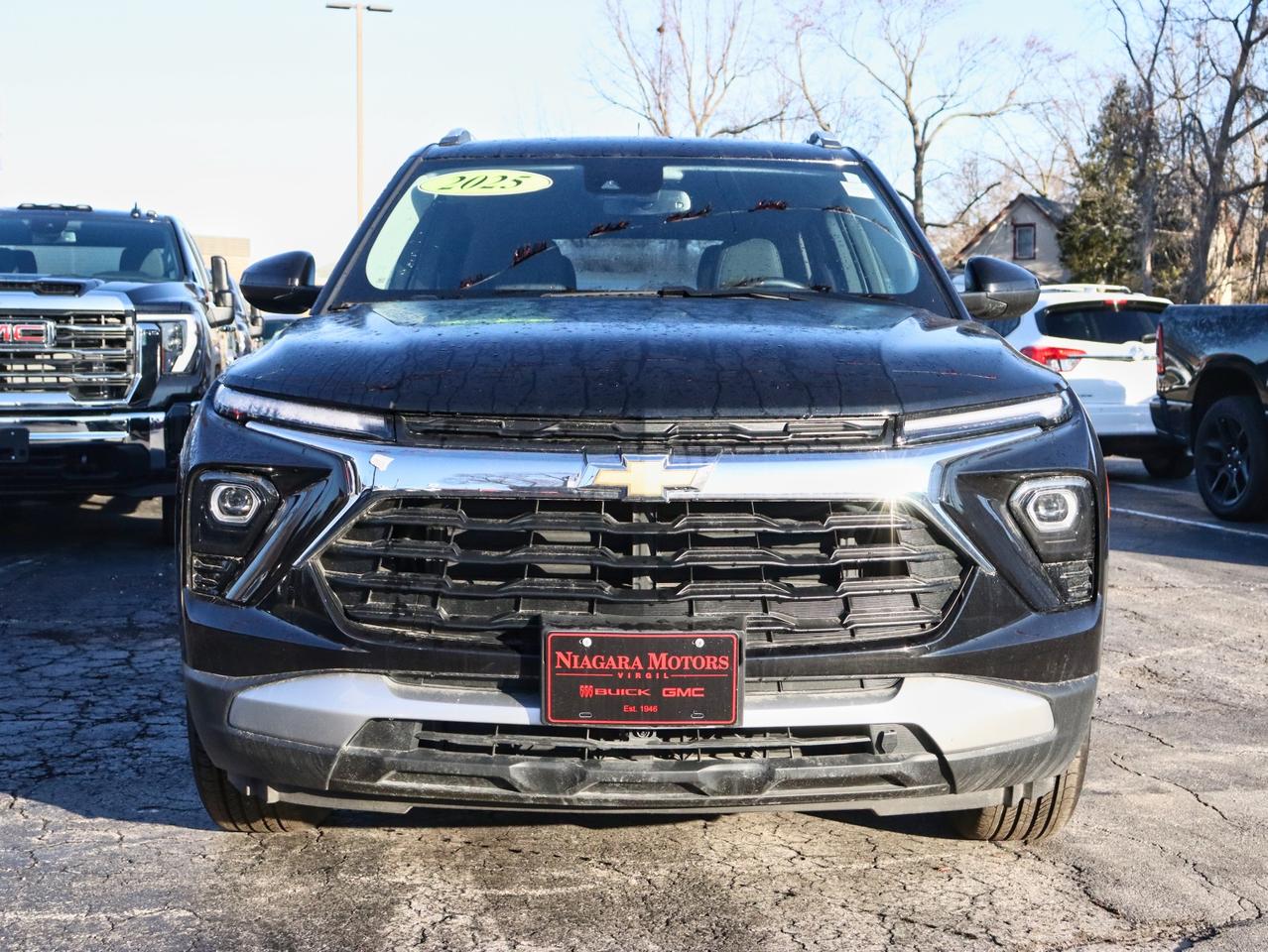 2025 Chevrolet TrailBlazer LT AWD Photo5
