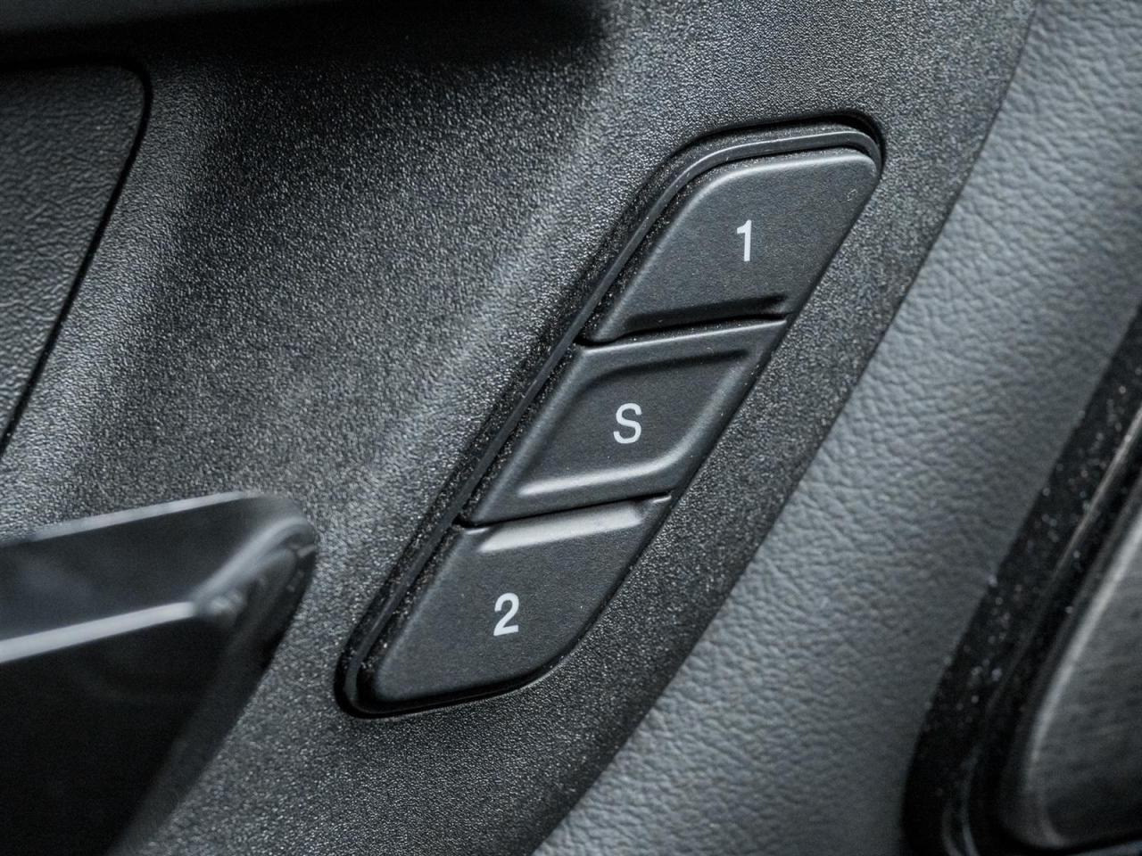 2022 RAM 1500 Limited Red Edition- Tonneau Cover | Power Steps Photo