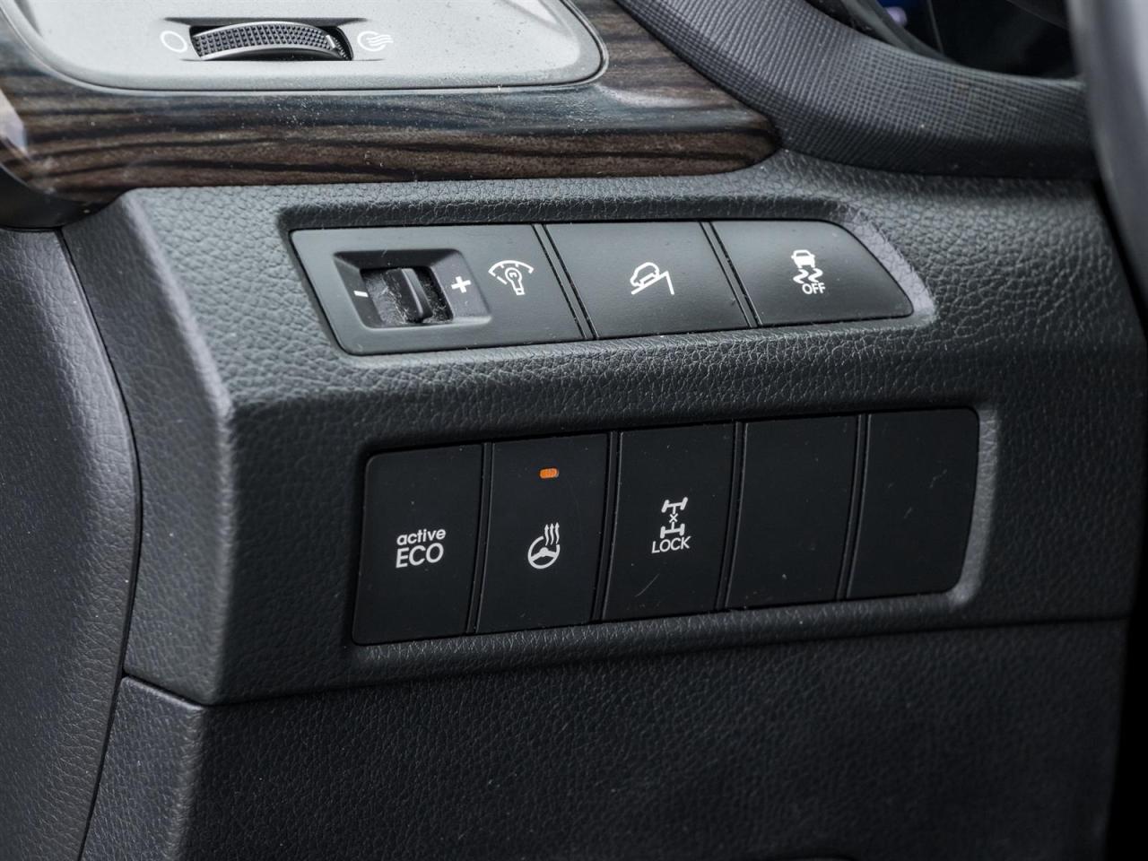 2014 Hyundai Santa Fe Sport 2.0T Premium AWD- Heated Steering Wheel Photo