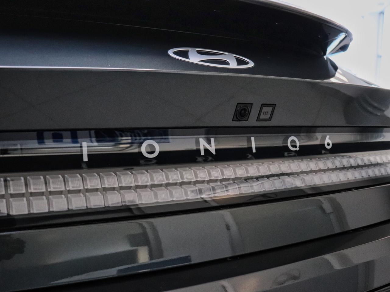 2025 Hyundai IONIQ 6 Preferred Photo