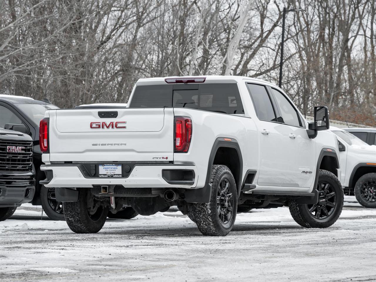 2022 GMC Sierra 3500HD AT4- Diesel | Off-Road Steps | Surround Vision Photo
