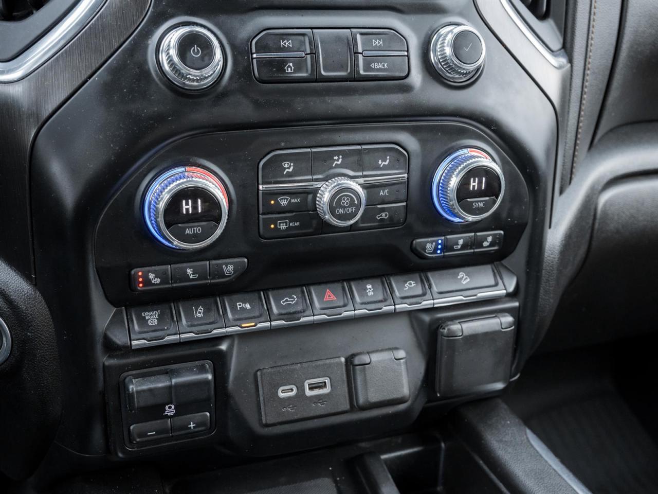 2022 GMC Sierra 3500HD AT4- Diesel | Off-Road Steps | Surround Vision Photo