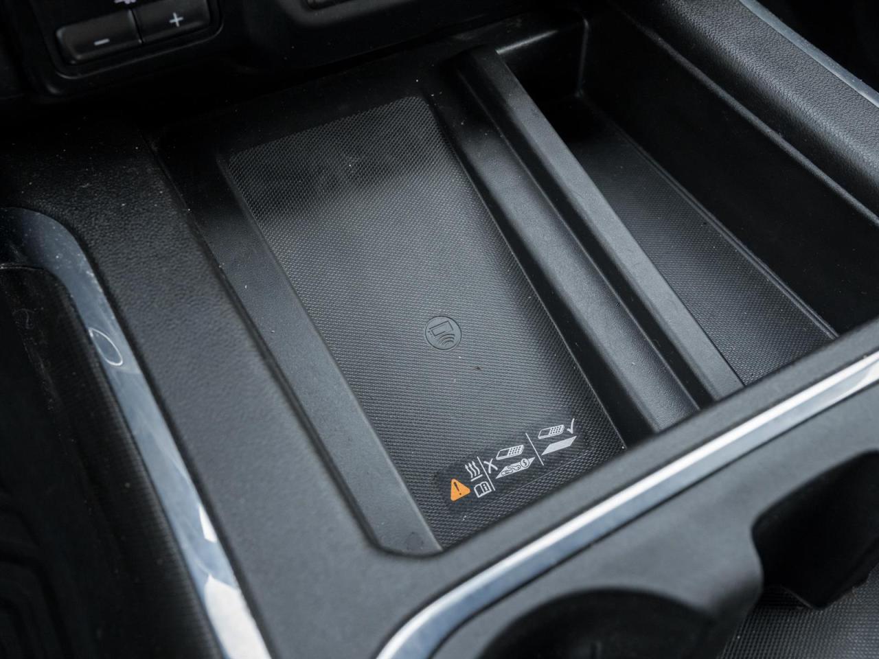 2022 GMC Sierra 3500HD AT4- Diesel | Off-Road Steps | Surround Vision Photo