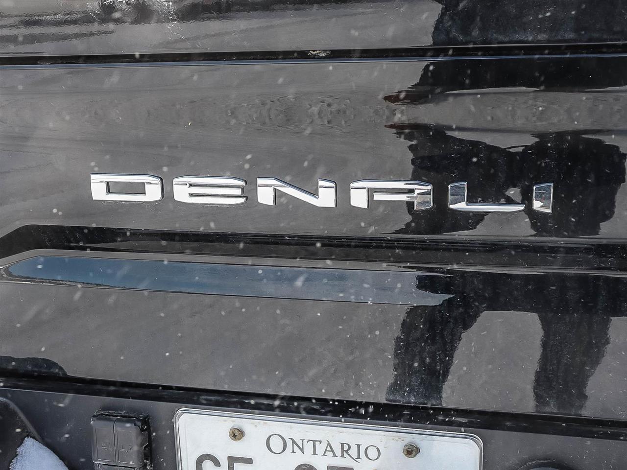 2025 GMC Sierra 1500 Denali Photo