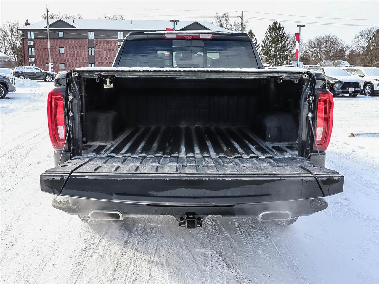 2025 GMC Sierra 1500 Denali Photo