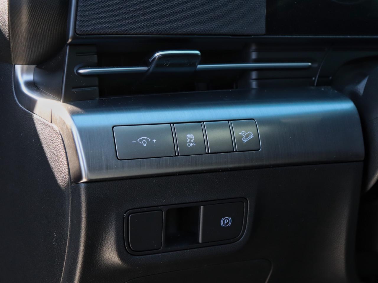 2025 Hyundai KONA Trend - Leather | Sunroof | 4.99% Finance Available Photo