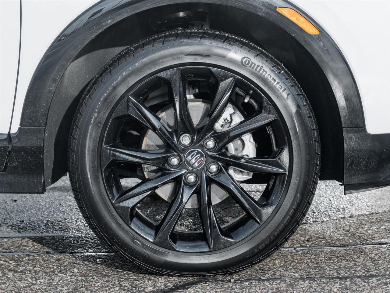 2024 Buick Encore GX Sport Touring AWD- Heated Steering Wheel Photo3