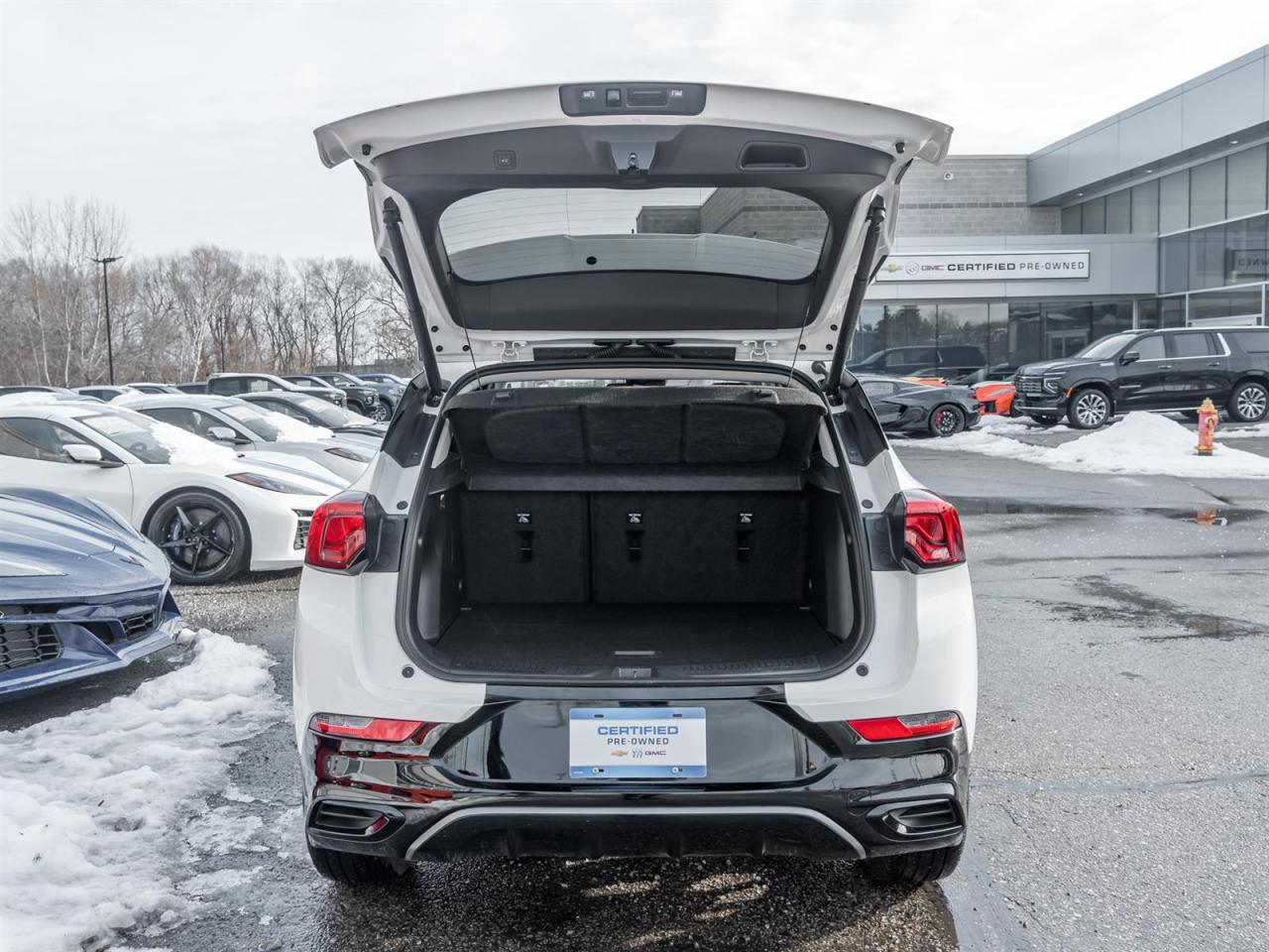 2024 Buick Encore GX Sport Touring AWD- Heated Steering Wheel Photo