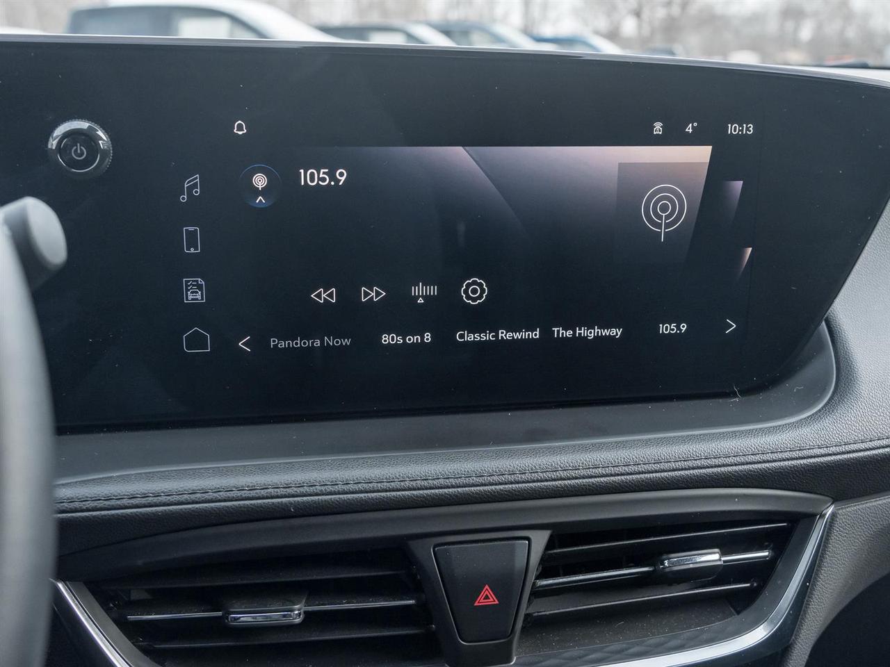2024 Buick Encore GX Sport Touring AWD- Heated Steering Wheel Photo