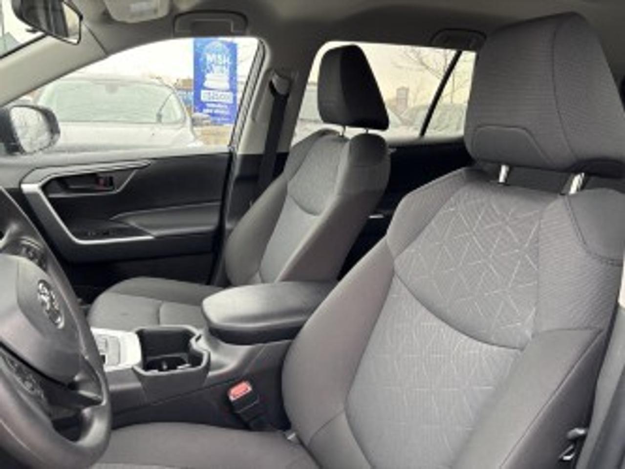 2025 Toyota RAV4 LE- Photo4