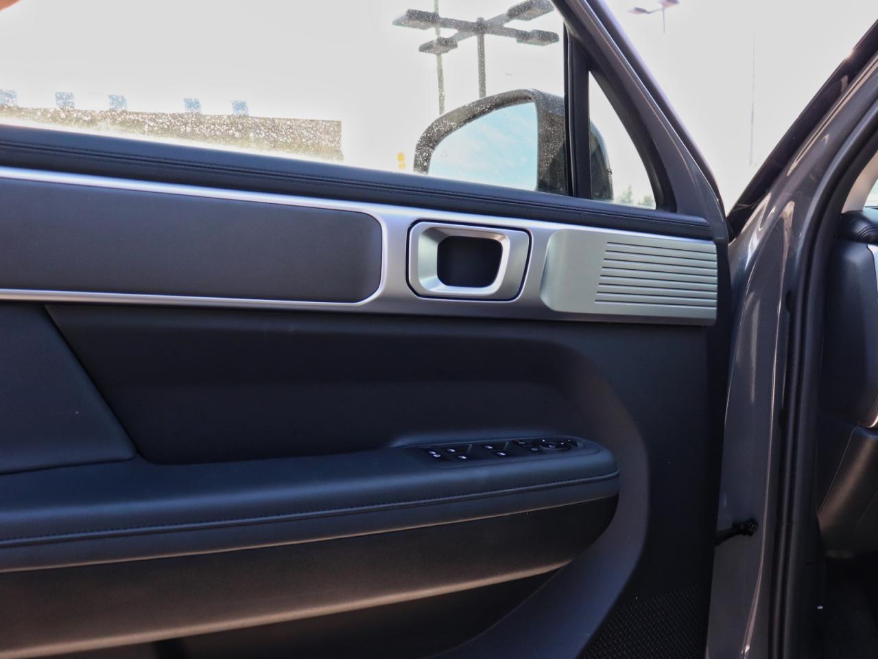 2025 Hyundai Santa Fe XRT - Demo Unit | 4.79% Finance Available Photo