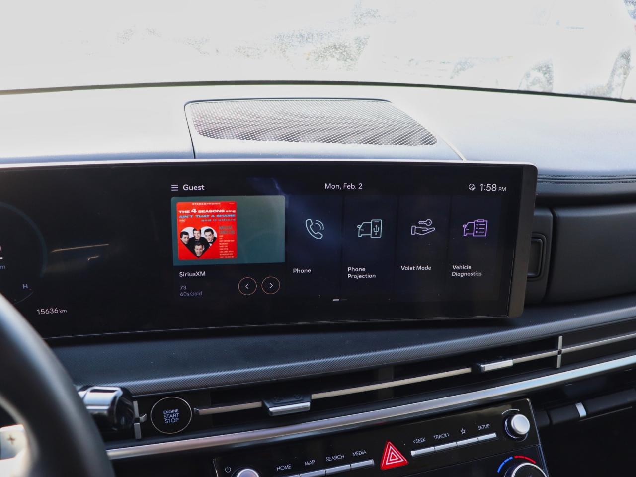 2025 Hyundai Santa Fe XRT - Demo Unit | 4.79% Finance Available Photo